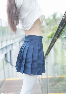 韩国电影《美发店的秘密